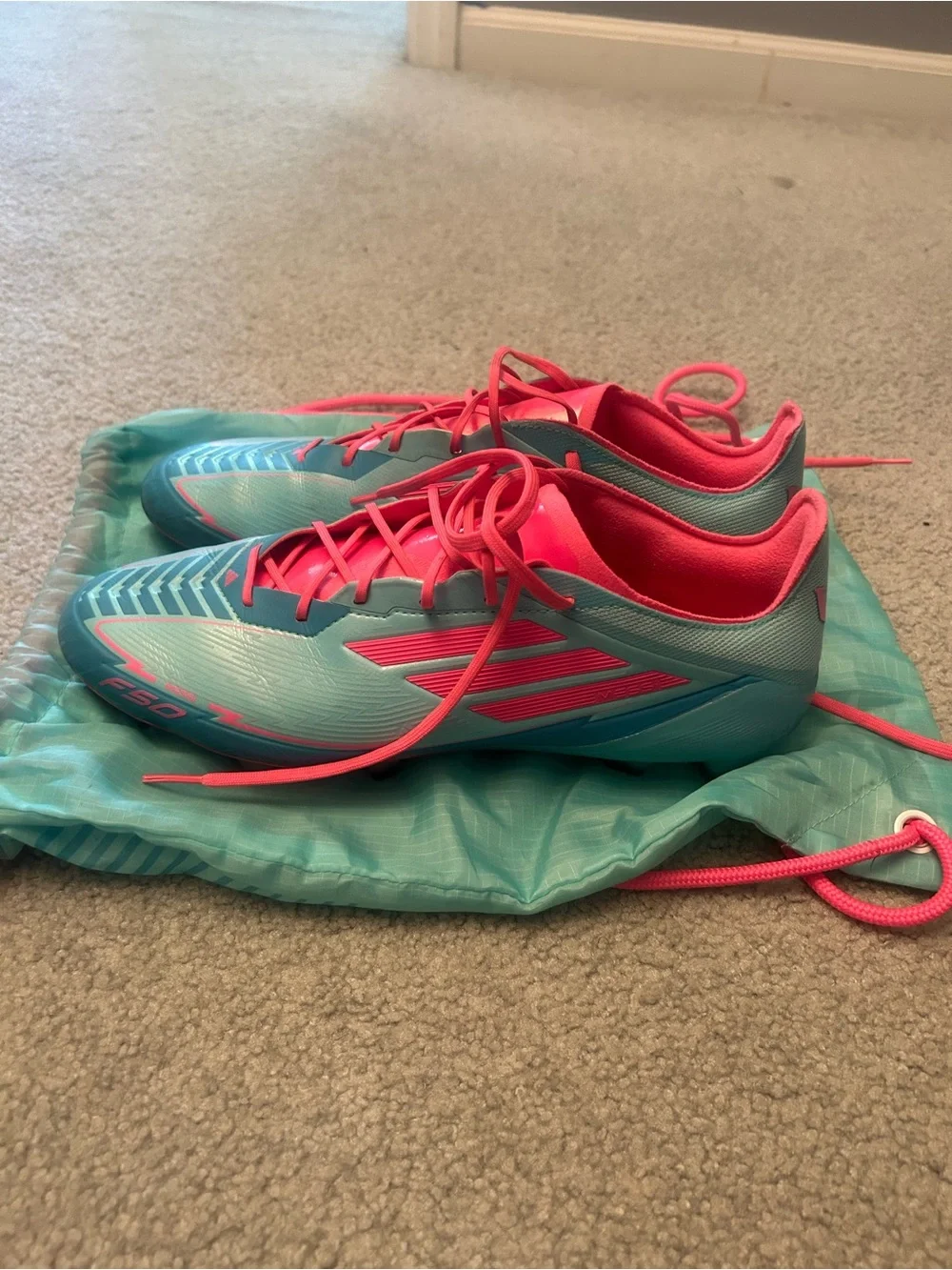 Men’s adidas f50 Messi size 11